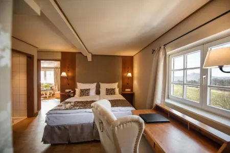 Berghotel Eisenach Отели в г. Рула