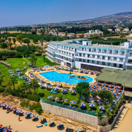Corallia Beach Hotel Apartments