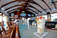 Bimini Big Game Club Resort & Marina - ที่มีบาร์
