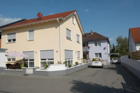 Schnitzelhaus Und Pension Stadt Rosbach