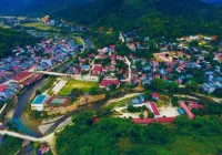 Viet Hoang Hotel Bao Lac Hotels in Hồng Trị
