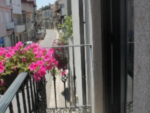 Residencial Kuarenta&Um Hotels in Barcelos