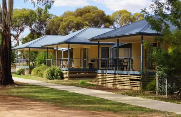 圖利巴克河流度假汽車旅館