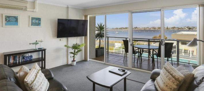 Crown Apartments Hotels in Merimbula