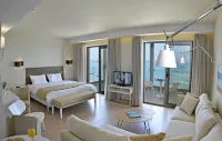 Swell Boutique Hotel