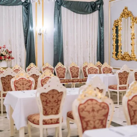 Pannonia Hotel