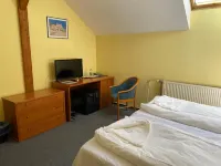 Tisza Alfa Hotel - 3-Star
