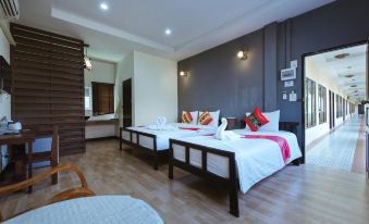Park & Pool Resort