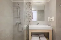 إلي بيتش هوتل