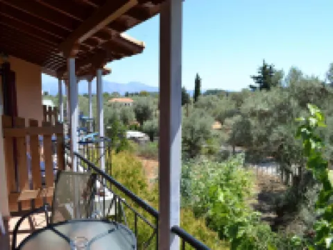 Calderimi Lefkada Hotels in Ellomeno