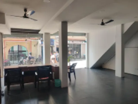 Hotel HV Hotels in Nahan