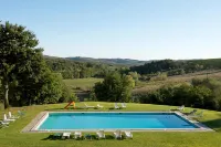 Castello di Modanella Hotels in Monte San Savino