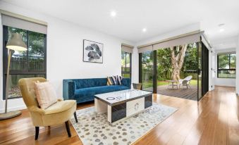 Luxury Retreat & Spacious 4BR House in Willoughby