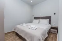 Raise Athens Metro Apartments Các khách sạn ở Central Athens