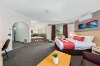 Hamilton's Queanbeyan Motel Hotels in Queanbeyan West