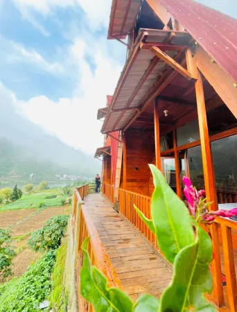 Cabin sikunir dieng Отели рядом с достопримечательностью «Tambi Tea Gardens»