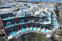 Grand Ambassador Santorini Hotel - parkir