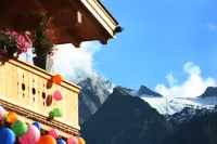 卡普倫艾迪遜酒店 - 山景