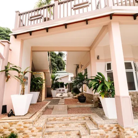 O Kanel Solace Apartments