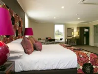 The Cove Hotels in Taupo
