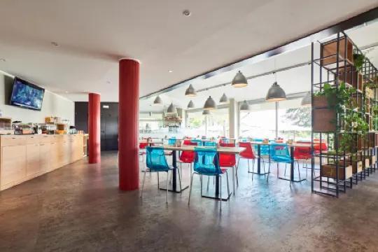 Hotel Oleggio Malpensa Отели рядом с достопримечательностью «Stadio Cameri»