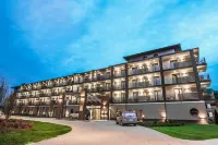 Mineral Hotel Malinowy Raj