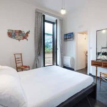 Maria Vittoria Charming Rooms and Apartments