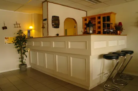 Tysnes Sjø og Fritid Отели в г. Тюснес