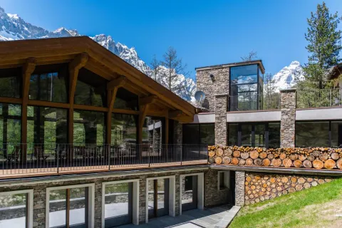 萊絲那真迪達飯店