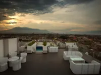 Ascent Hotel & Cafe Malang Hotels in Klojen