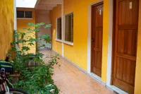 Natz Hotel - 2-Star