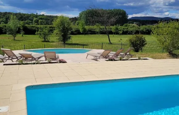 巴斯蒂德艾麗絲酒店