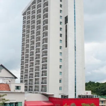 Central Park Hotel & Casino