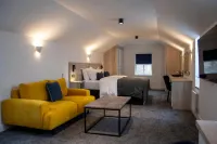 The Craven Heifer Inn Hotels in Laneshaw Bridge