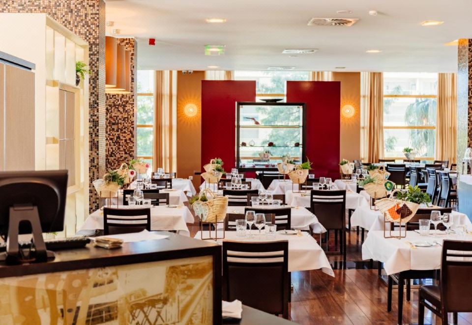 액시스 포르투 비즈니스 & 스파 호텔