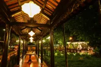 Spatel d'Annam - Imperial Boutique Spa & Hotel Hotel dekat Lục Viện