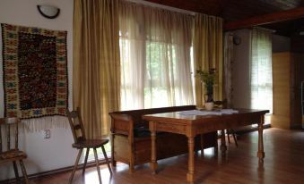 Kings Valley Retreat Apuseni Mountains