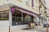 Logis Hôtel-Restaurant la Coupe d'Or Hotels in Lisieux