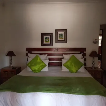 J'Cups Guest House