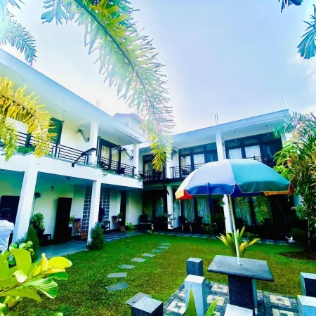 Airport Faith Hotel