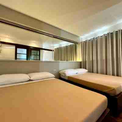 Espineli's Rooms