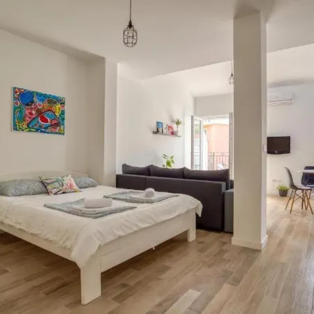 Magi-Family Rooftop Apartment Budva