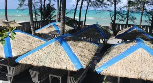 Blue Pavilion Beach Resort - مسبح