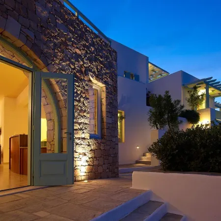 Asterias Boutique Hotel