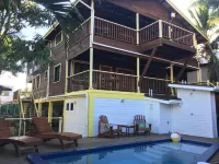 Driftwood Gardens Guesthouse - Pools