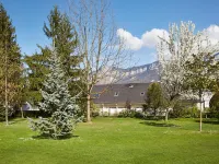 Campanile NATURE - Aix Les Bains Hotels in Savoyen