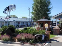 Redwood Motel Hotel dekat Gold Rush
