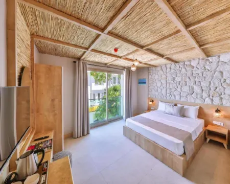 เมลิซ่า บูทีค โฮเทล แอนด์ สปา โรงแรมในคาช