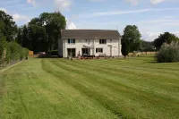 Broadwell Guest House Hotels in Balsall Common