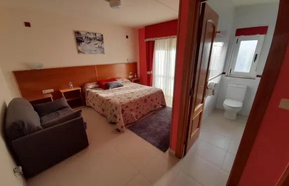 巴爾多維尼奧快捷酒店